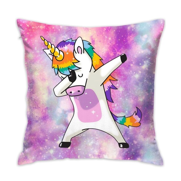 🍭 3/$10 👯♀️Host Pick⚡️FREE w/ $30 purchase: Dabbing Unicorn Print Cushion Cover - Picture 1 of 7